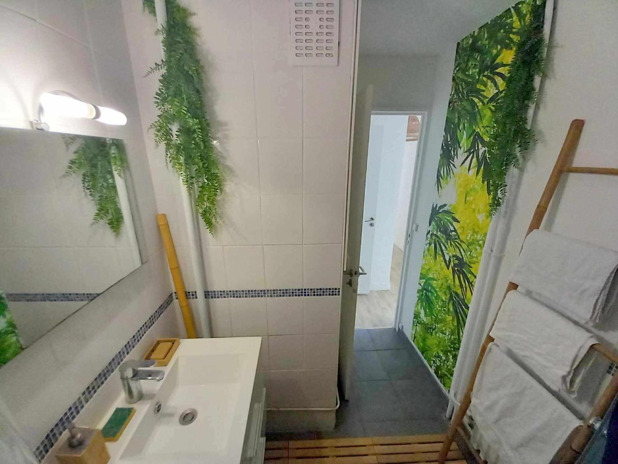 Apartmán T3 57M2 Avec Balcon Proche Gare Sncf, Wifi Et Cafe Et The Offerts Orléans Exteriér fotografie