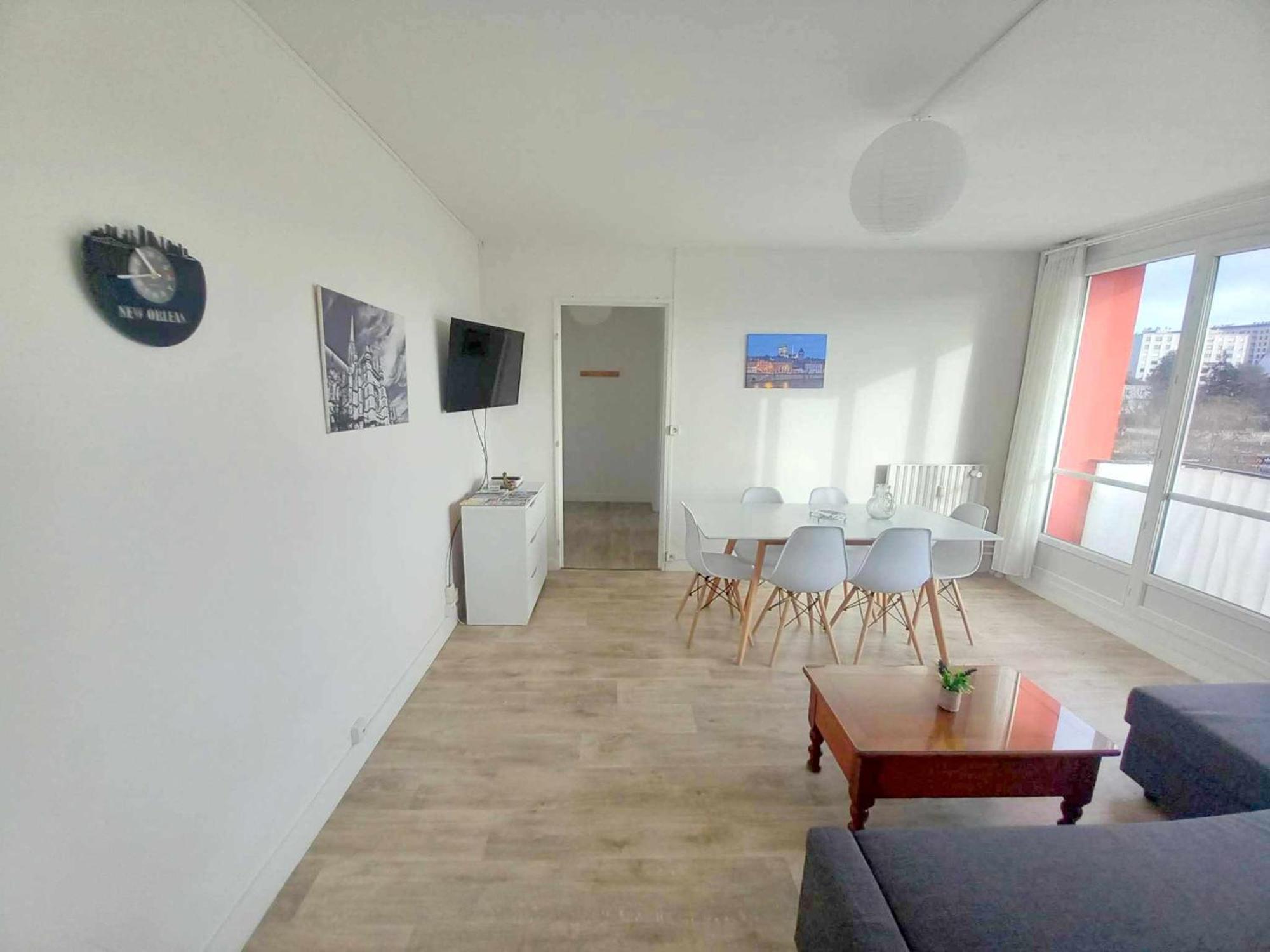 Apartmán T3 57M2 Avec Balcon Proche Gare Sncf, Wifi Et Cafe Et The Offerts Orléans Exteriér fotografie